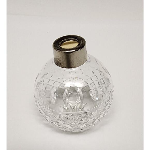 Lenox 1984 1st Annual Series Christmas Deep Cut Crystal Ornament